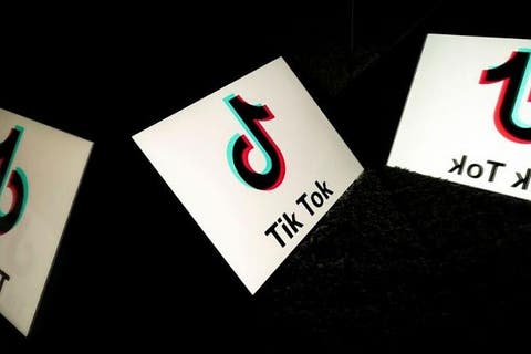 بعد وفاة فتاة .. إيطاليا تحجب تطبيق “تيك توك”