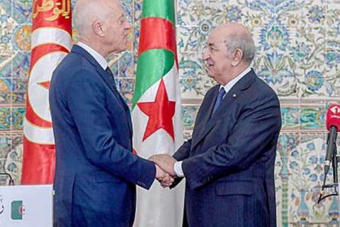 هل تقف الجزائر وراء محاولة تسميم الرئيس التونسي قيس سعيد ؟