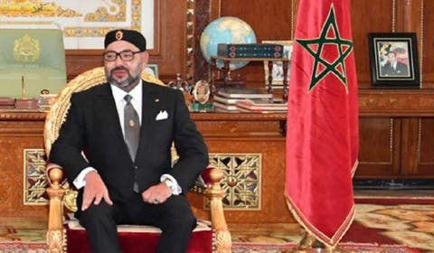 الملك محمد السادس يستقبل وزير الخارجية الإماراتي بفاس