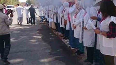 “الأساتذة ” ضحايا تجميد الترقيات” يقررون الدخول في إضراب وطني
