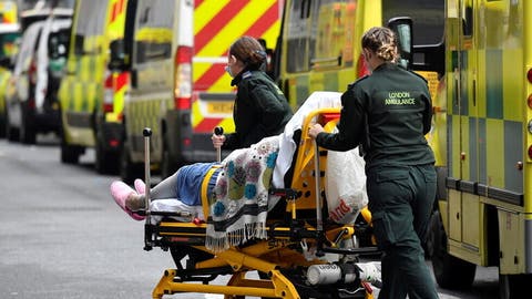 بريطانيا تسجل 12027 إصابة و533 وفاة جديدة بفيروس كورونا