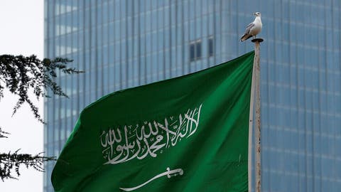 سعوديون يطالبون إدارة بايدن بعدم الاستقواء على الرياض