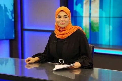 صحافية جزائرية: “الحراك ليس لتغيير دمية بأخرى بل لبناء وطن يليق بالشهداء”