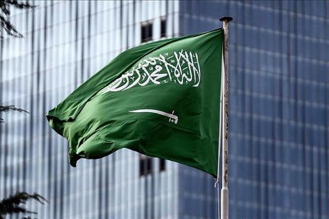البرلمان العربي: نرفض المساس بالقيادة السعودية ونؤيد بيان خارجيتها