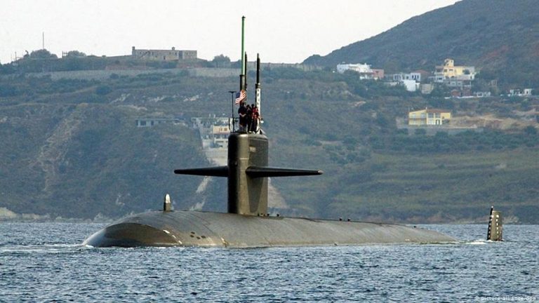 المغرب يقترب من اقتناء غواصة "سكوربين" الفرنسية عوض "أمور" الروسية
