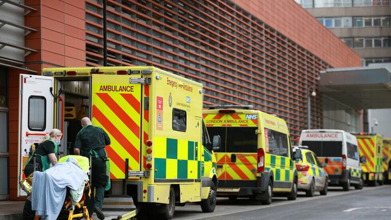 بريطانيا تسجل تراجعا للإصابات والوفيات اليومية بكورونا