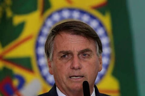 رئيس البرازيل لشعبه: توقفوا عن “التباكي” بشأن كورونا