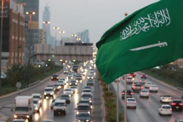 اعتبارا من الأحد.. السعودية ترفع إجراءات "كورونا" المشددة