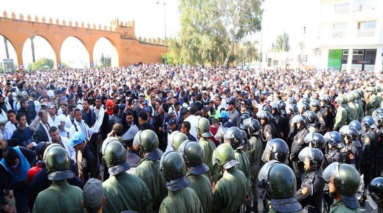 طنجة.. الجمعية تتضامن مع الأساتذة أطر الأكاديميات وتطالب بالتحقيق في أحداث "ساحة الأمم"