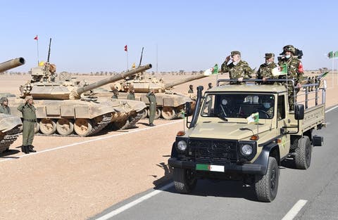 “مناورات ضد العدو”..جيش الجزائر  يُحارب الفراغ بالذخيرة الحية