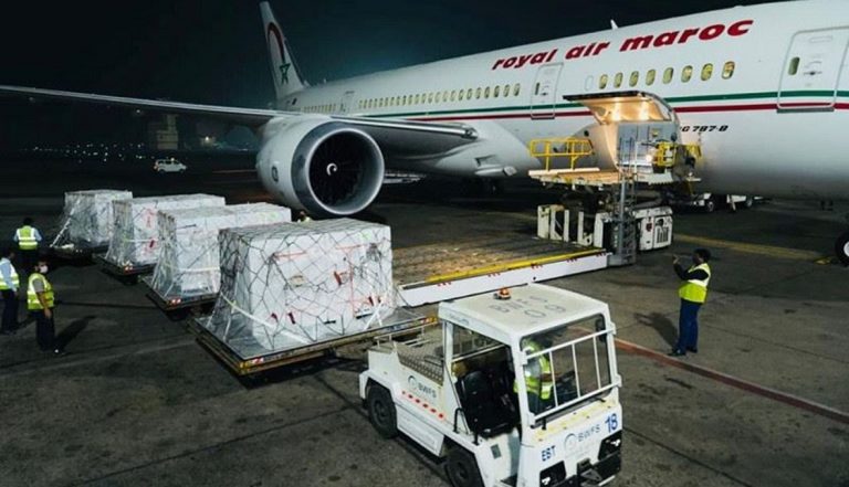 طائرة مغربية تنقل شحنة من لقاح "سينوفارم" من بكين لموريتانيا