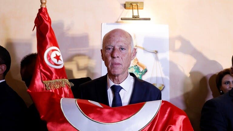 انتقادات لرئيس حزب تونسي شبّه الرئيس قيس سعيد بالقذافي