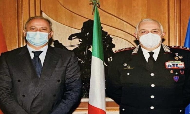 سفير المغرب بروما يلتقي بقائد قوات الدرك الإيطالي للتنسيق حول قضايا الأمن