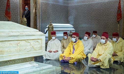 لملك محمد السادس يترحم على روح جلالة المغفور له الملك محمد الخامس
