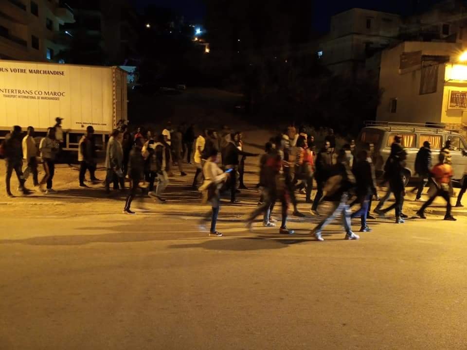 هجرة جماعية غير مسبوقة...أفارقة يستنفرون سلطات طنجة (صور )
