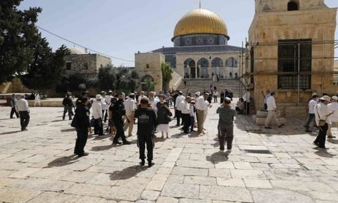 القدس: مستوطنون يقتحمون المسجد الأقصى