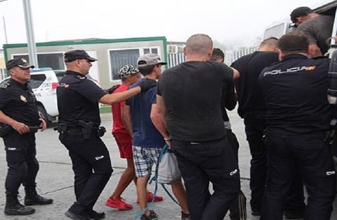 اعتقال 20 مغربيا في حملة ضد المهاجرين السريين باسبانيا