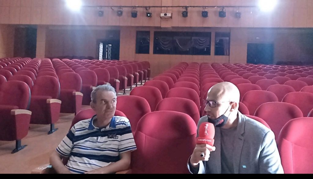 الصناك يطالب بدعم الفنان ويكشف أسرارا عن سلسلة بنات العساس