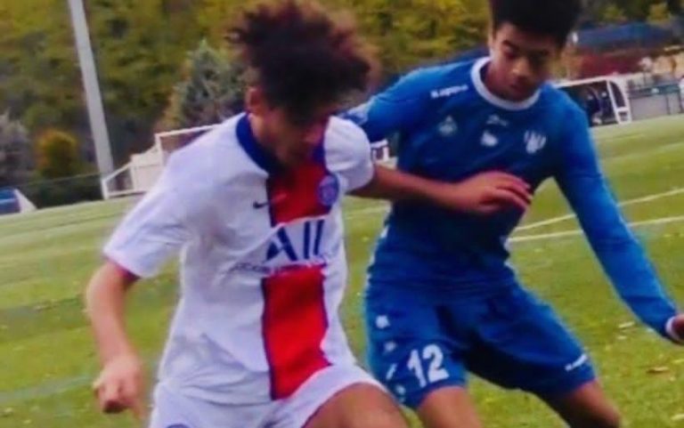 المغربي نهيل أكرماض يتألق مع فتيان باريس سان جيرمان