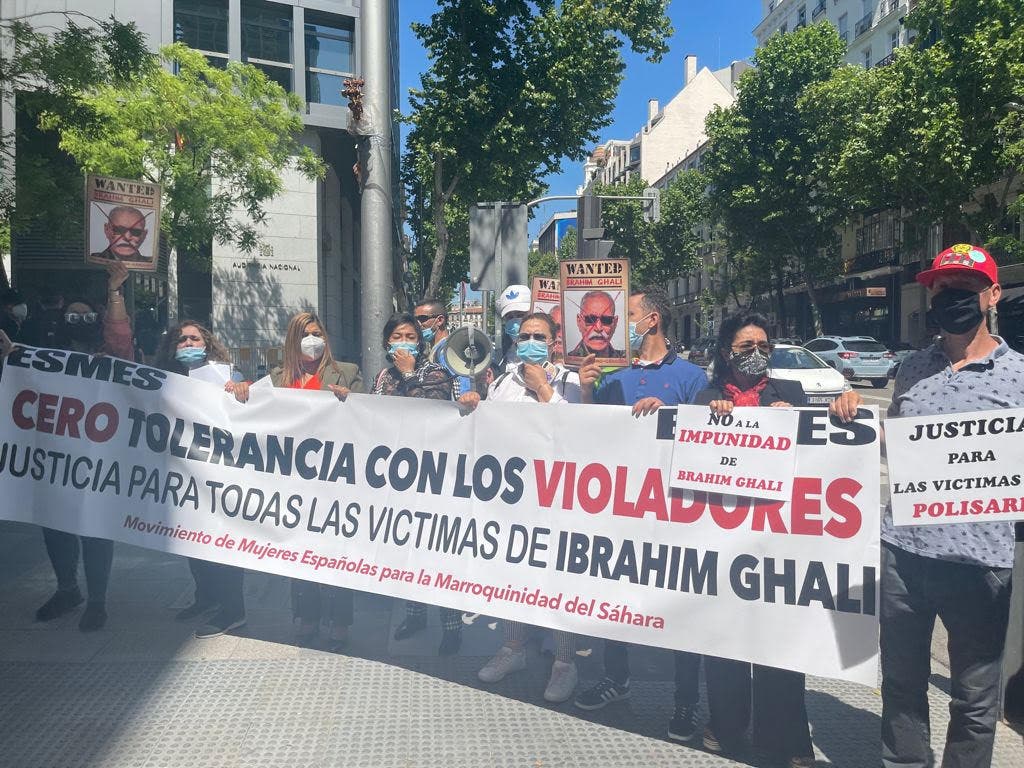 مدريد: وقفة إحتجاجية أمام المحكمة العليا للمطالبة برأس" غالي