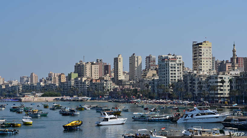 مصر.. أربعة قتلى في انهيار مبنى بالاسكندرية