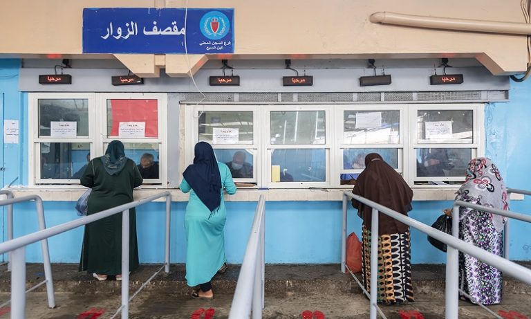 استمرار الزيارات العائلية بكافة المؤسسات السجنية