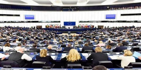 سياسي فرنسي: نأسف “لجر الاتحاد الأوروبي” إلى النظر في خلاف ثنائي