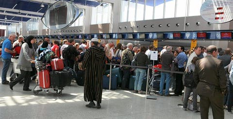 فوضى “الباكاج” تثير استياء المسافرين بمطار محمد الخامس بالبيضاء