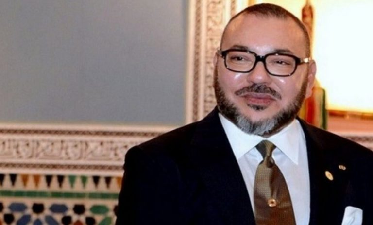 تعليمات ملكية بتسهيل المساطر الجمركية والصحية خلال استقبال "مغاربة الخارج"