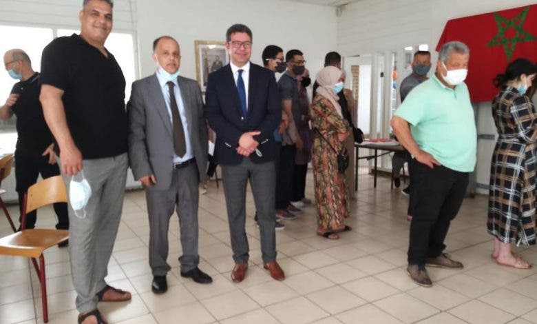 قنصلية متنقلة تعنى بمغاربة هيرينفين في هولندا