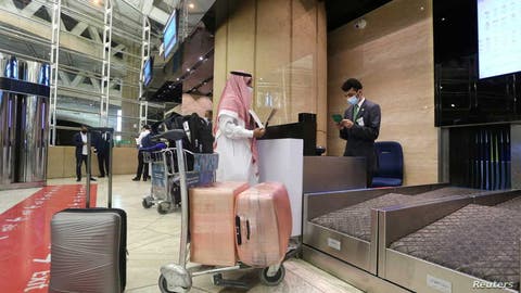 قرار جديد من الداخلية السعودية بشأن سفر المواطنين