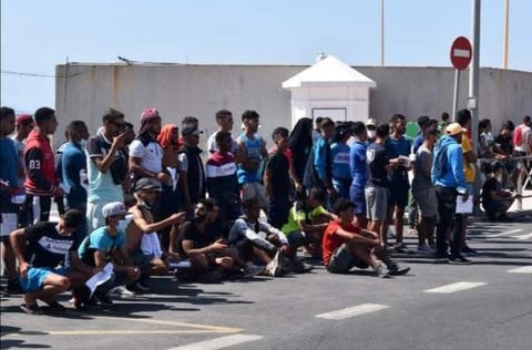 مسؤولة إسبانية: 1600 مغربي تقدموا بطلبات لجوء بسبتة المحتلة