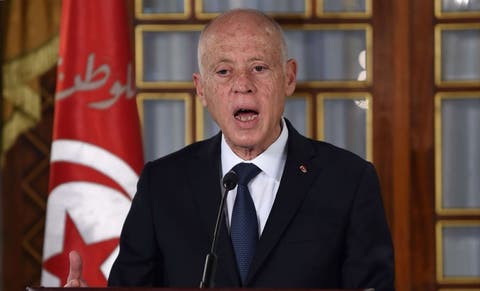 الرئيس التونسي يمدد حالة الطوارئ شهرًا إضافيًا