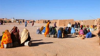 Photo of الجوع يضرب مخيمات العار والمغاربة الصحراويون ينشدون العودة إلى الوطن الأم