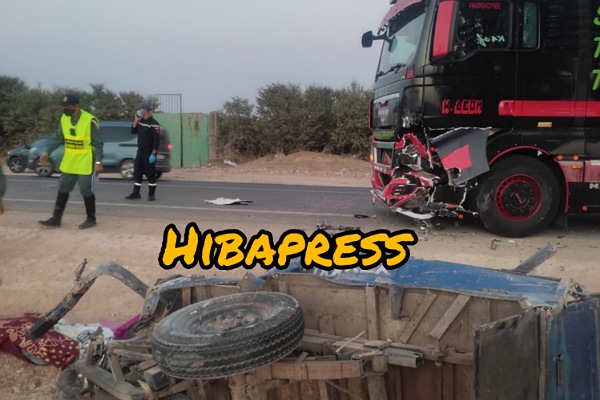 تفاصيل حادثة مروعة خلفت قتيلين بسطات