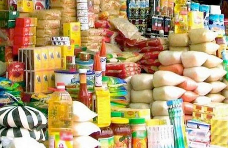ارتفاع أسعار المواد الغذائية يثير سخط المواطنين والجهات المعنية خارج التغطية