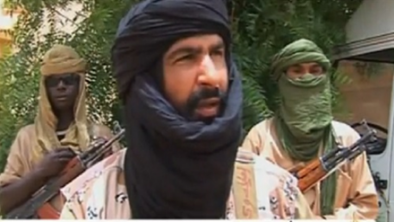 من هو عدنان أبو وليد الصحراوي الذي أعلن ماكرون مقتله؟