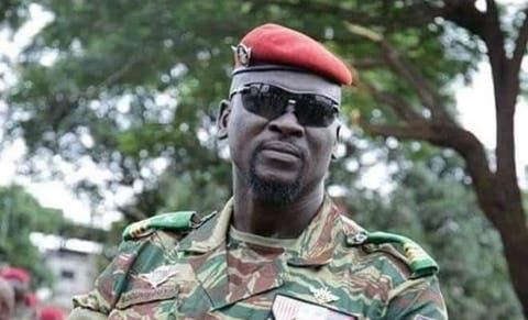 كان ضابطا في الجيش الفرنسي..من يكون الكولونيل مامادي دومبويا الذي قاد انقلاب غينيا ؟