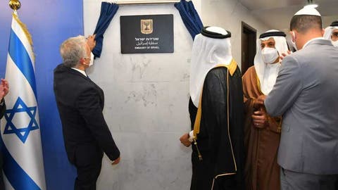 وزير الخارجية الإسرائيلي يفتتح سفارة بلاده في البحرين