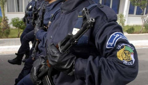 الجزائر تعتقل 27 شخصا تشتبه في انتمائهم لجماعة “الماك”