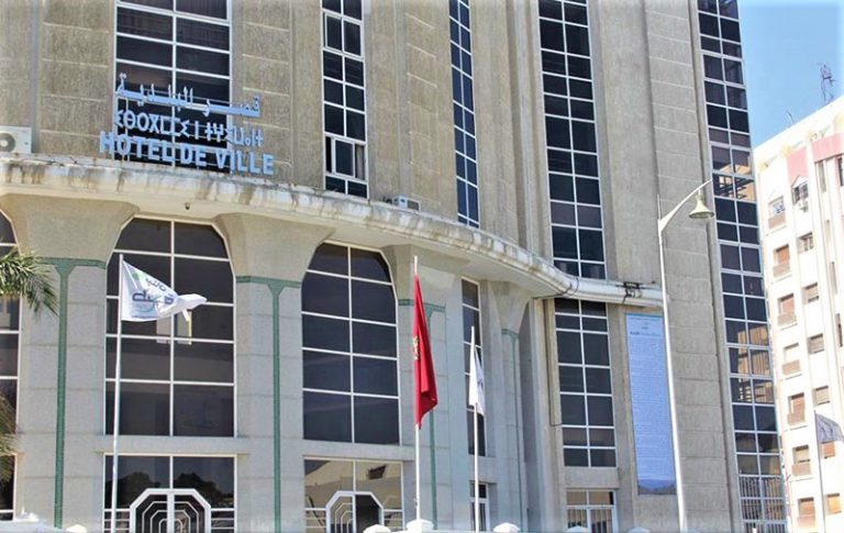 جماعة طنجة تصادق على إجراءات لتقوية منظومة التخطيط المجالي وعلى دعم جمعيات محلية