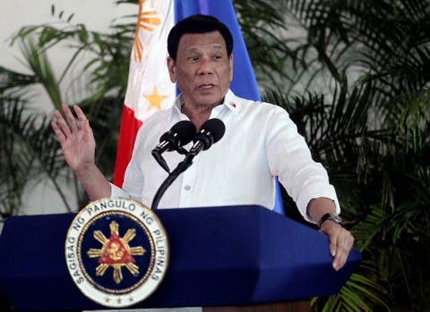 “سنطعّمهم وهم نائمون”.. رئيس الفلبين يتوعد رافضي لقاح كورونا