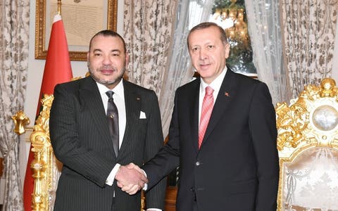 الملك مبرقا أردوغان: “حريصون على مواصلة العمل سويا”