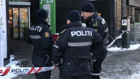 النرويج : مقتل عدد من الأشخاص وإصابة آخرين في هجمات في بلدة كونغسبرغ