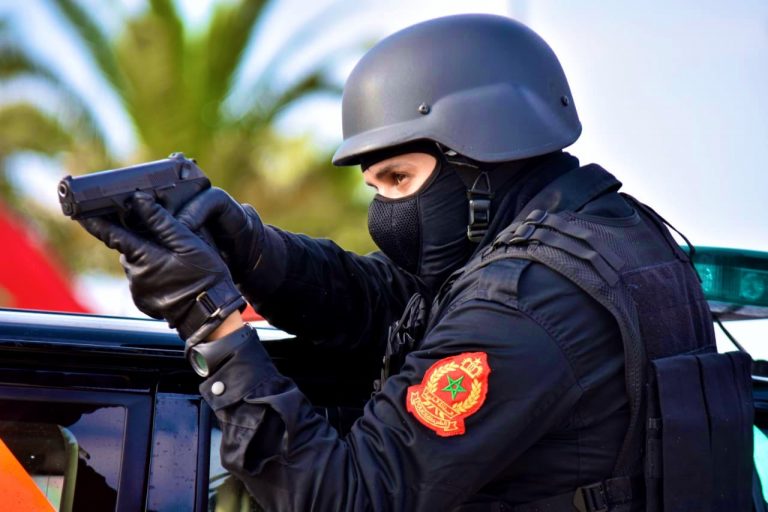 الرصاص يلعلع بالفقيه بنصالح لتوقيف شخص هاجم الأمن بالحجارة