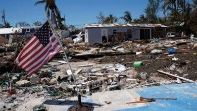 Photo of مصرع العشرات و انهيار بنايات في إعصار قوي يضرب أمريكا
