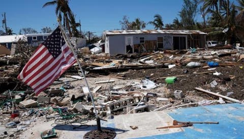 مصرع العشرات و انهيار بنايات في إعصار قوي يضرب أمريكا