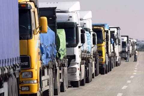 في لقاء بين الوزير ومهنيي النقل الطرقي الدولي للبضائع.. اتفاق على النهوض بالقطاع