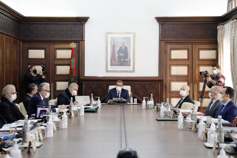 أخنوش: ملتزمون بتنزيل مشروع الحماية الاجتماعية في الآجال المحددة