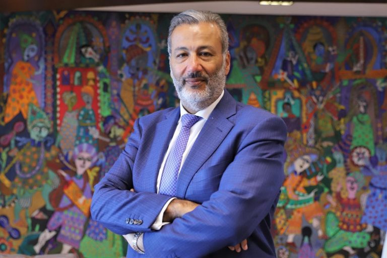 إعادة انتخاب طارق السجلماسي نائبا لرئيس الكونفدرالية الدولية للقروض الفلاحية
